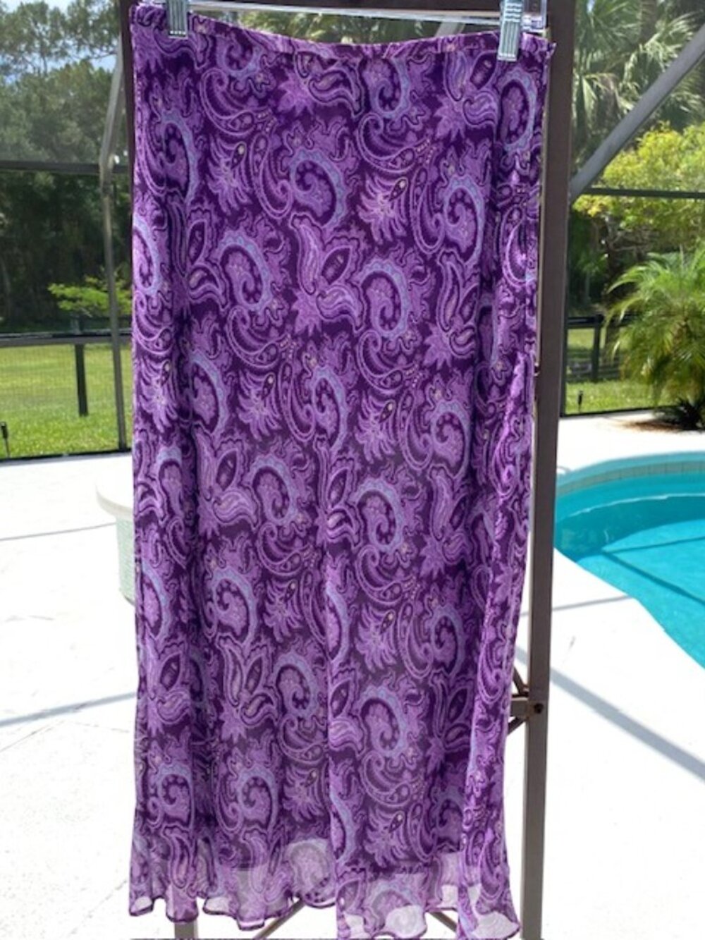 Ann Taylor Women's Skirt Purple Paisley Maxi Side Zip Silk Size Petite 10